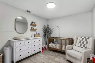 11010 SW 13th St, Pembroke Pines, FL 33025 - Photo 19
