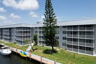 3750 NE 169th St, North Miami Beach, FL 33160 - Photo 13