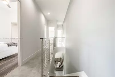 3461 SW 25th St #B, Miami, FL 33133 - Photo 9