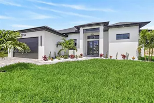 2014 SW 8th Pl, Cape Coral, FL 33991 - Photo 1