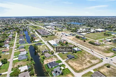 2014 SW 8th Pl, Cape Coral, FL 33991 - Photo 35