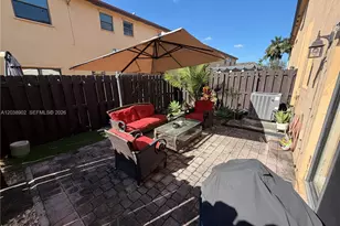 370 NE 37th Pl, Homestead, FL 33033 - Photo 11
