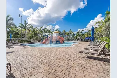 370 NE 37th Pl, Homestead, FL 33033 - Photo 27