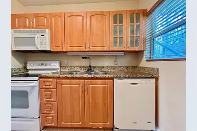 1150 99th St #6, Bay Harbor Islands, FL 33154 - Photo 9