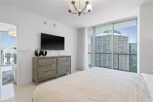 475 Brickell Ave, Miami, FL 33131 - Photo 13