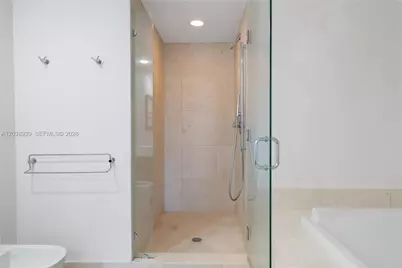 475 Brickell Ave #4315, Miami, FL 33131 - Photo 19