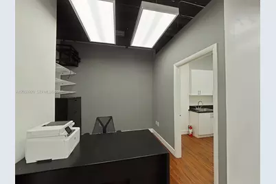 1607 Ponce De Leon Blvd #201, Coral Gables, FL 33134 - Photo 11