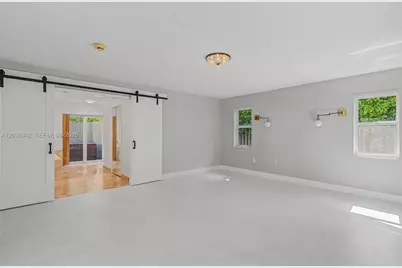 8021 SW 162nd St, Palmetto Bay, FL 33157 - Photo 11