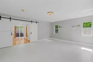 8021 SW 162nd St, Palmetto Bay, FL 33157 - Photo 11