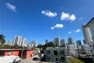 529 SW 4th St, Miami, FL 33130 - Photo 21
