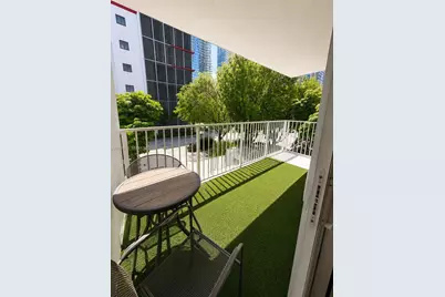 800 N Miami Ave #E-305, Miami, FL 33136 - Photo 3