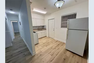 2240 NE 171st St #1, North Miami Beach, FL 33160 - Photo 3