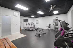 416 Briarwood Cir, Hollywood, FL 33024 - Photo 37