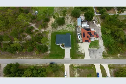 814 Calyton Ave, Lehigh Acres, FL 33972 - Photo 67