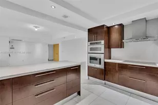 2 Grove Isle Dr, Miami, FL 33133 - Photo 11