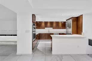 2 Grove Isle Dr, Miami, FL 33133 - Photo 17