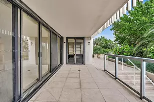 2 Grove Isle Dr, Miami, FL 33133 - Photo 31