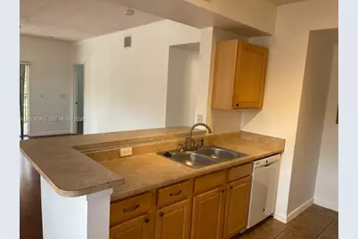 2412 Centergate Dr #201, Miramar, FL 33025 - Photo 11