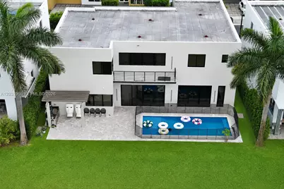 10261 NW 74th Ter, Doral, FL 33178 - Photo 23