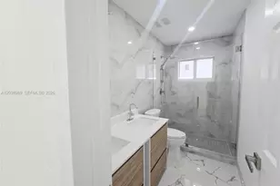2530 NW 111th St, Miami, FL 33167 - Photo 23
