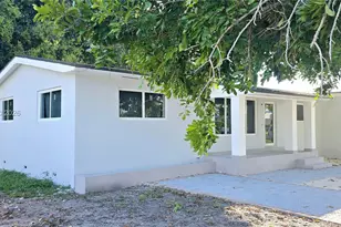 2530 NW 111th St, Miami, FL 33167 - Photo 3