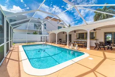 816 Polk St #1, Hollywood, FL 33019 - Photo 7