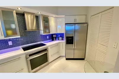 16699 Collins Ave #1602, Sunny Isles Beach, FL 33160 - Photo 9