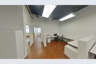 1607 Ponce De Leon Blvd #202, Coral Gables, FL 33134 - Photo 9