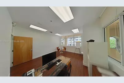1607 Ponce De Leon Blvd #202, Coral Gables, FL 33134 - Photo 3