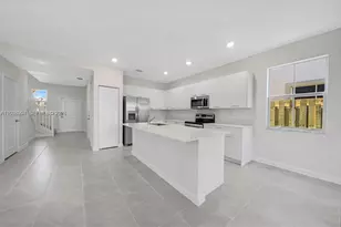 2373 NW 130th St, Miami, FL 33167 - Photo 11