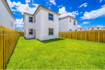 2373 NW 130th St, Miami, FL 33167 - Photo 29