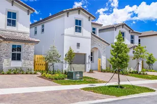 2373 NW 130th St, Miami, FL 33167 - Photo 3