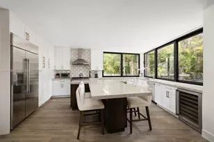 3303 Halissee St, Coconut Grove, FL 33133 - Photo 3