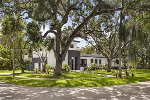 3303 Halissee St, Coconut Grove, FL 33133 - Photo 1