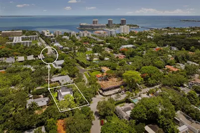 3303 Halissee St, Coconut Grove, FL 33133 - Photo 35