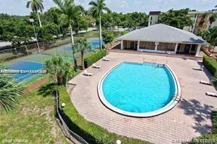 11905 NE 2nd Ave, North Miami, FL 33161 - Photo 3
