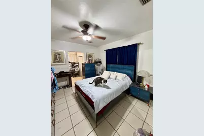400 NW 44th Ave, Miami, FL 33126 - Photo 9