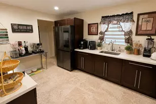 9101 SW 16th St, Miami, FL 33165 - Photo 5