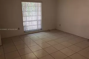 10808 N Kendall Dr, Miami, FL 33176 - Photo 11