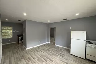426 NE 77th Street Rd, Miami, FL 33138 - Photo 5