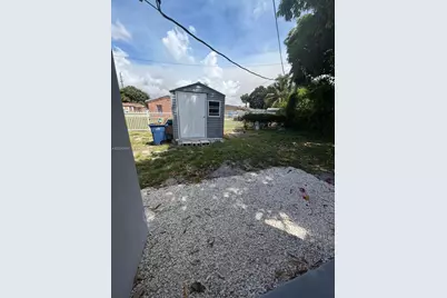 1861 NW 163rd St, Miami Gardens, FL 33054 - Photo 13