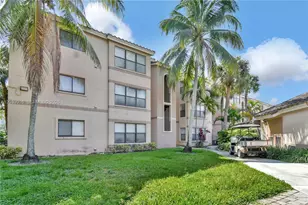2866 S University Dr, Davie, FL 33328 - Photo 3