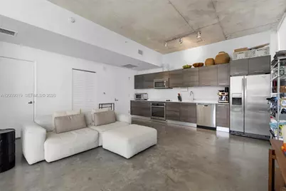 151 SE 1st St #3102, Miami, FL 33131 - Photo 9