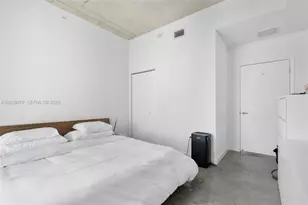 151 SE 1st St, Miami, FL 33131 - Photo 17