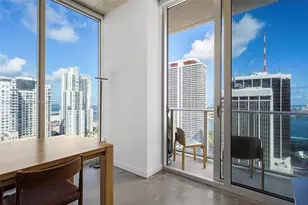 151 SE 1st St, Miami, FL 33131 - Photo 11