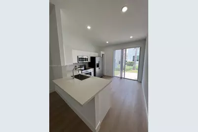 18739 SW 28th St, Miramar, FL 33029 - Photo 9
