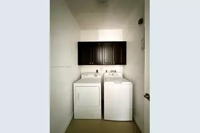 9825 NW 86th Ter, Doral, FL 33178 - Photo 13