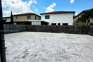9825 NW 86th Terrace, Doral, FL 33178 - Photo 7