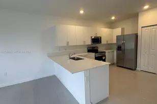 18402 SW 2nd St, Pembroke Pines, FL 33029 - Photo 11