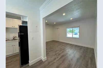 1737 Liberty St #10, Hollywood, FL 33020 - Photo 7